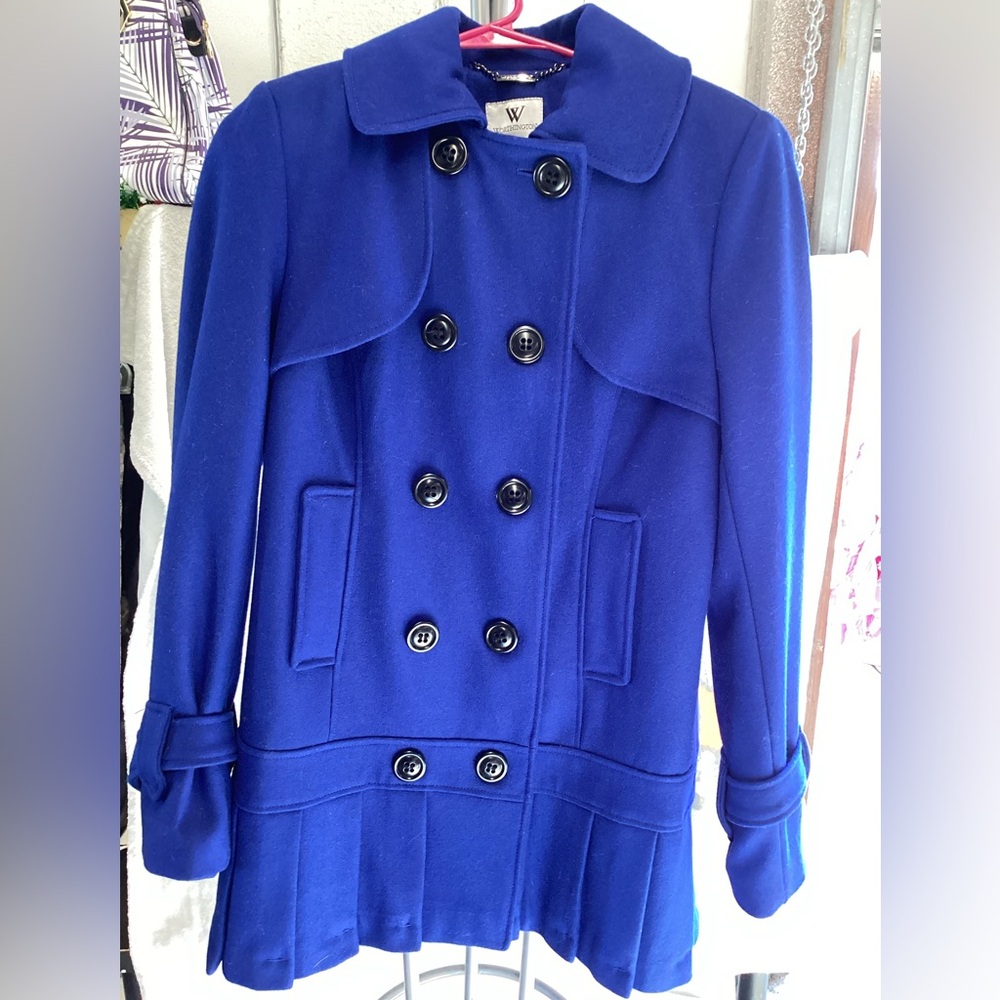Worthington double breasted with ruffle at the bott blue coat size small .. NEW